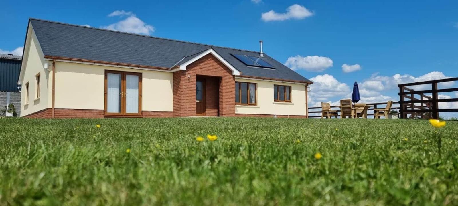 Sunny Bank- Countryside Escape With Private Hot Tub And Countryside Views Villa Carmarthen Exterior photo